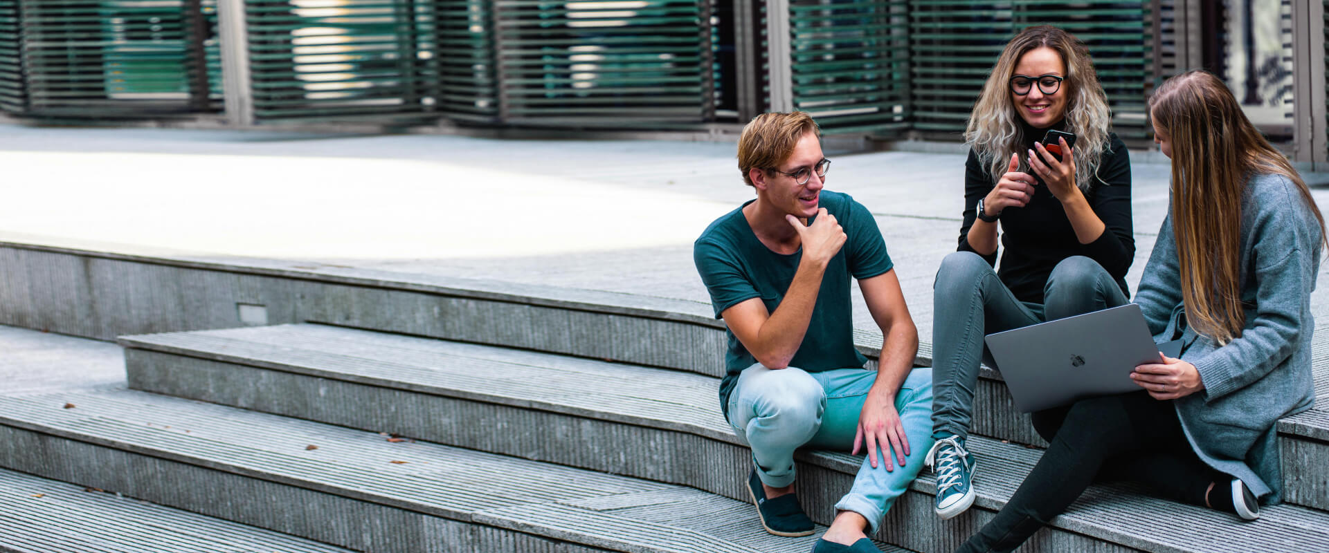 1xBet affiliate account registration